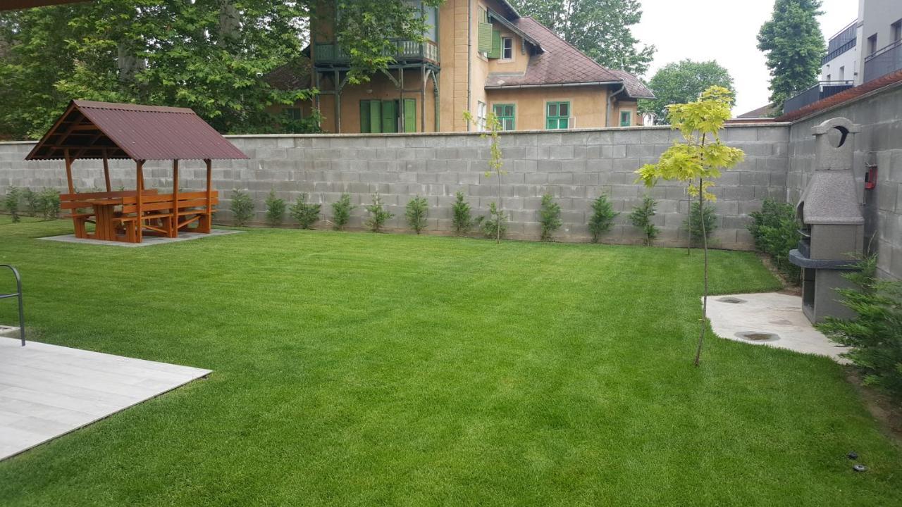 Balaton&Center Wellness Apartman Siófok Zewnętrze zdjęcie