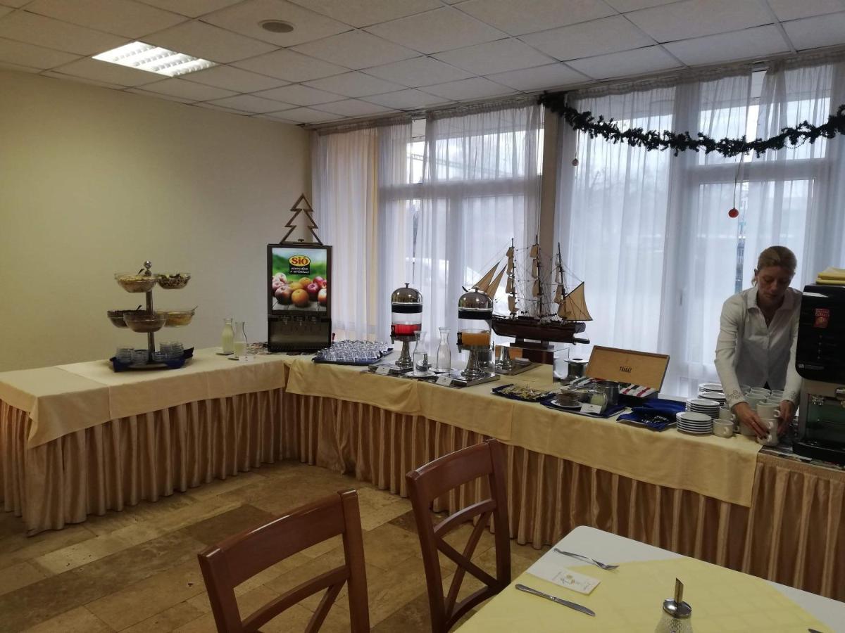 Balaton&Center Wellness Apartman Siófok Zewnętrze zdjęcie